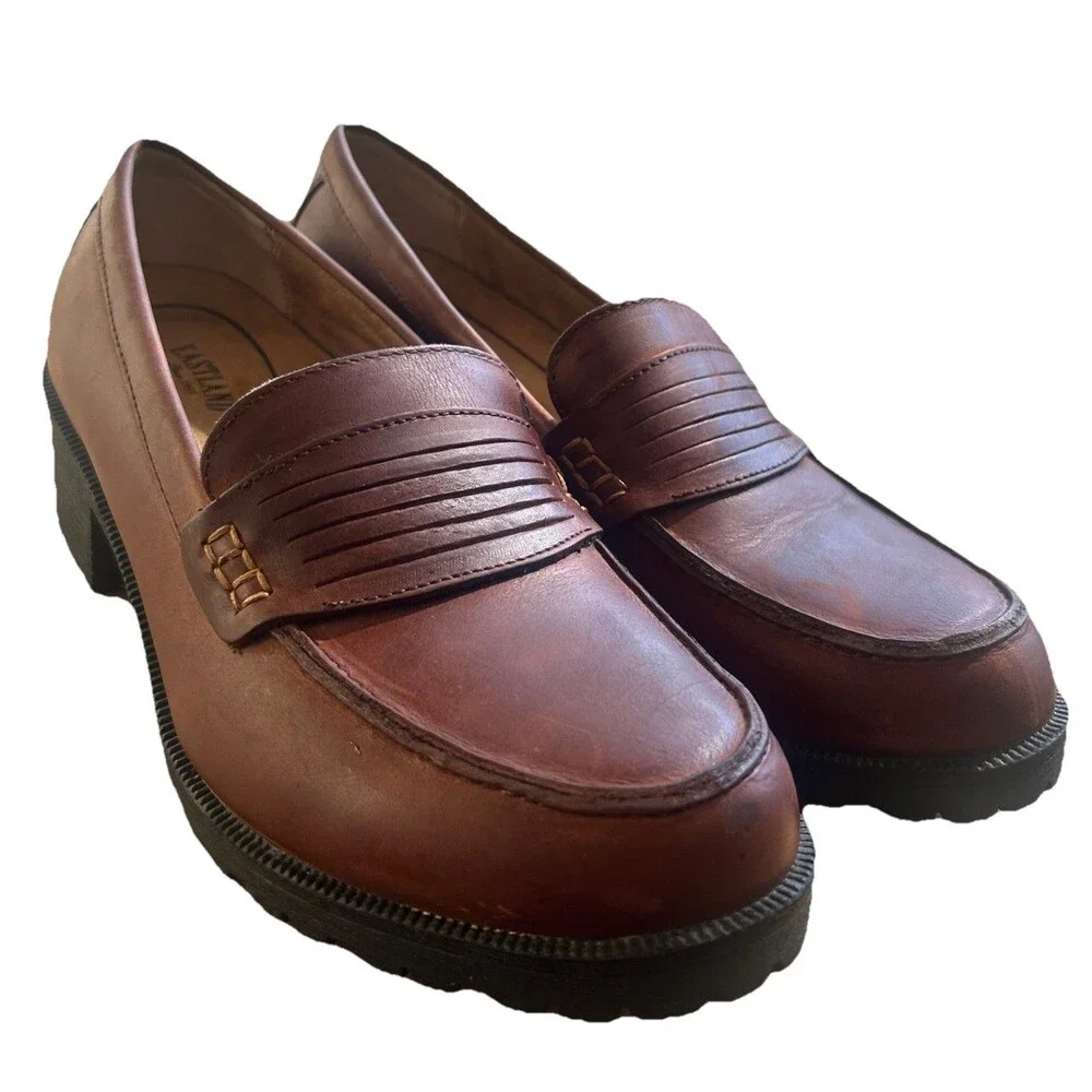 Eastland Newbury Womens 11M Leather Brown Penny Loafers Chunky Block Heel Y2K
